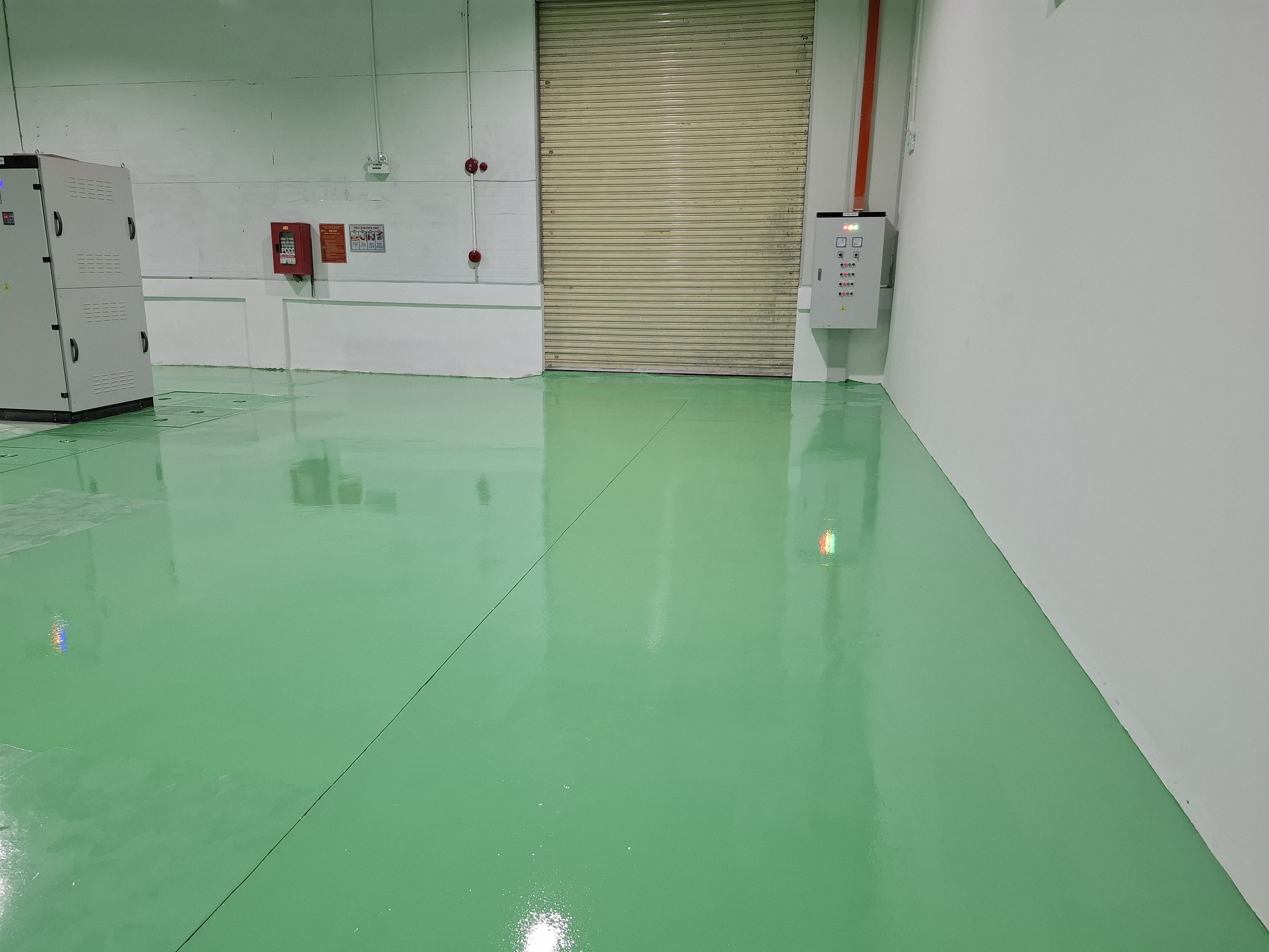 1788272550406-thi-cong-son-epoxy-1.jpg