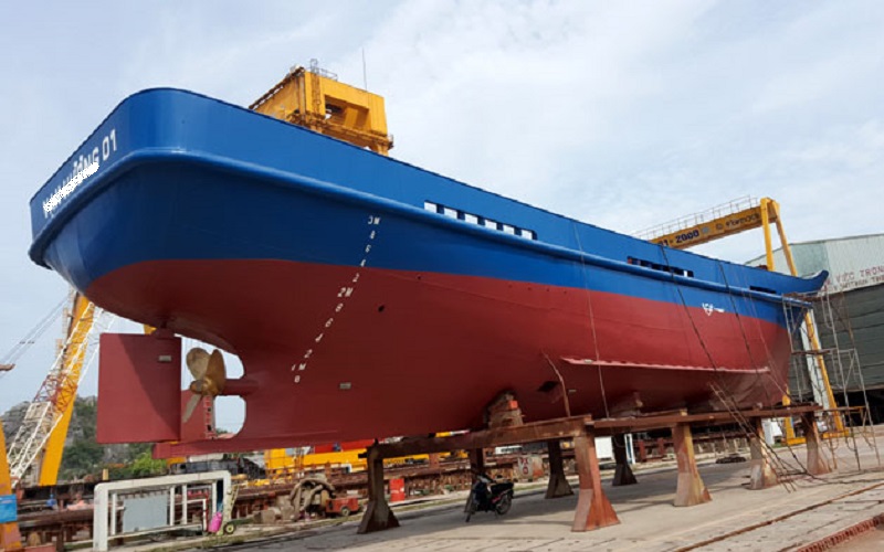 Sử dụng sơn epoxy sơn tàu biển