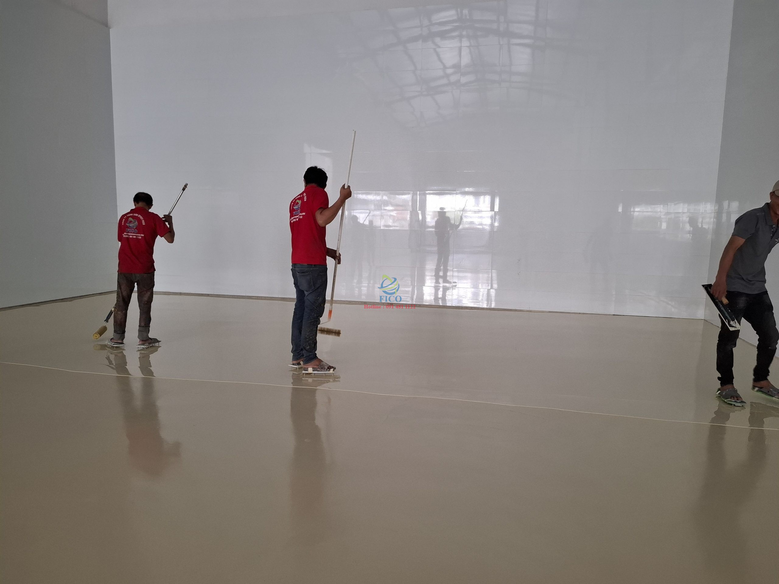 Giải pháp tối ưu chi phí thi công sơn epoxy diện tích lớn